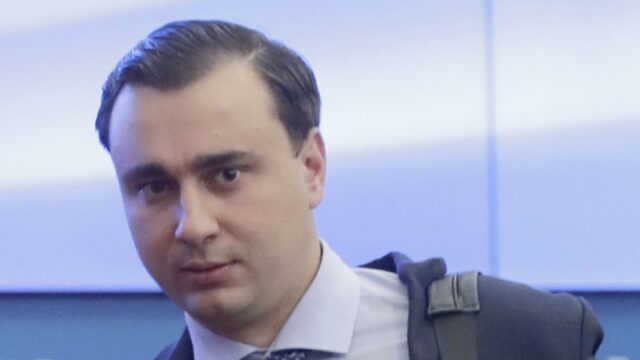 Следствие потребовало заочно арестовать экс-директора ФБК Ивана Жданова