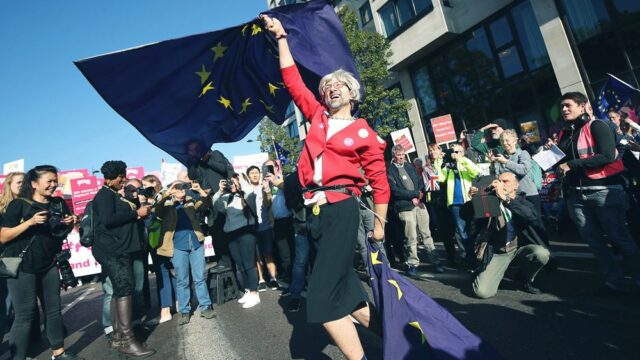 В Лондоне тысячи человек вышли на митинг за новый референдум о выходе из ЕС