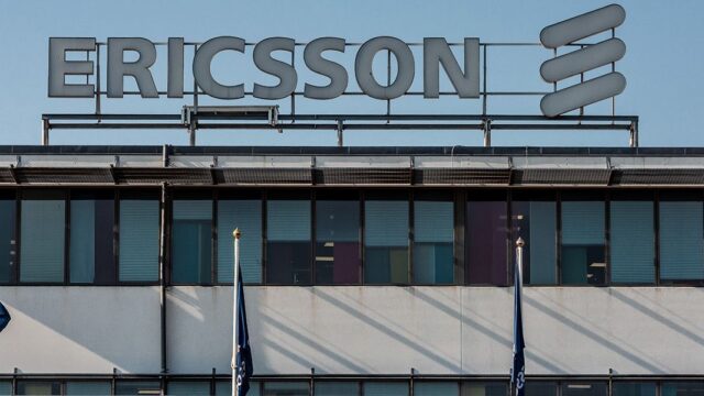 Ericsson приостановит работу в России
