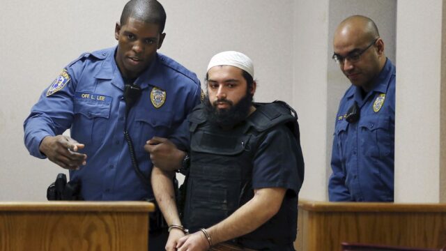 В Нью-Йорке присяжные признали виновным «террориста из Челси»