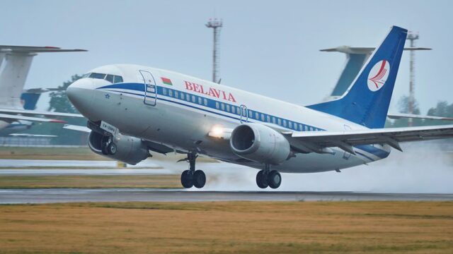 Самолет «Белавиа» сел в Домодедово на одном двигателе