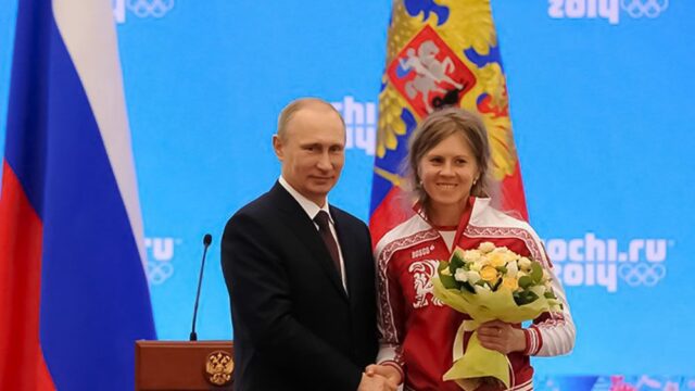 МОК пожизненно дисквалифицировал еще пятерых российских спортсменов