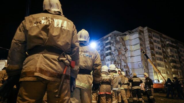 Число погибших при обрушении дома в Ижевске достигло семи человек