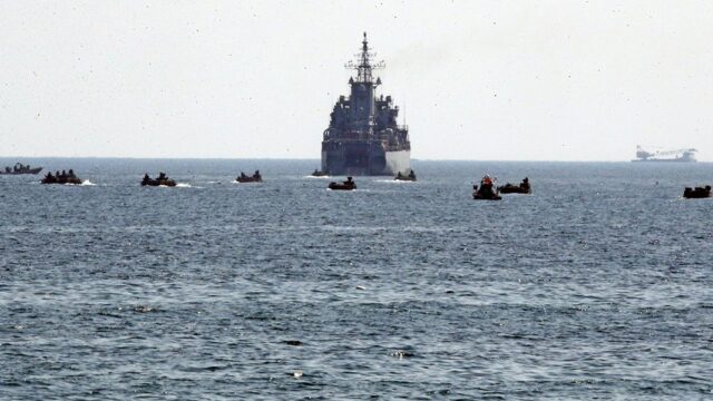 В МИДе считают «игрой на нервах» заход кораблей США в Черное море
