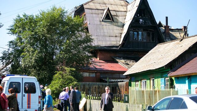 Четверо человек погибли при пожаре в доме престарелых в Красноярске