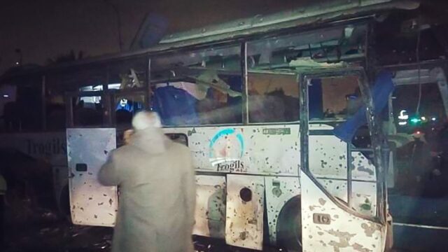 Около Каира взорвали автобус с вьетнамскими туристами, есть погибшие