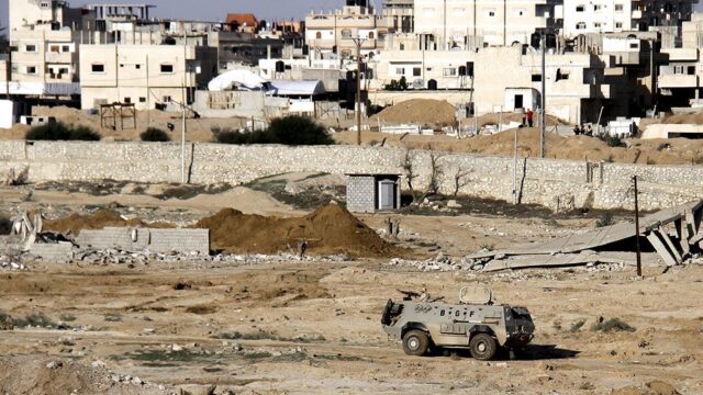 На Синае боевики напали на египетских военных, 23 солдата погибли