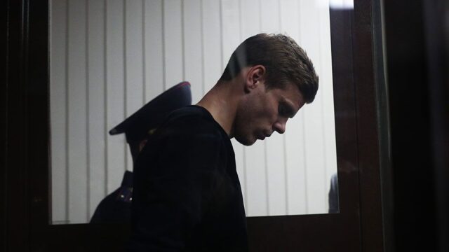 Суд оставил под арестом Александра Кокорина