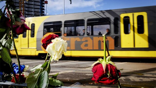 Суд в Нидерландах дал пожизненный срок застрелившему людей в трамвае