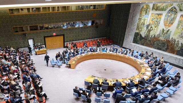 Россия заблокировала резолюцию Совбеза ООН о расследовании химических атак в Сирии