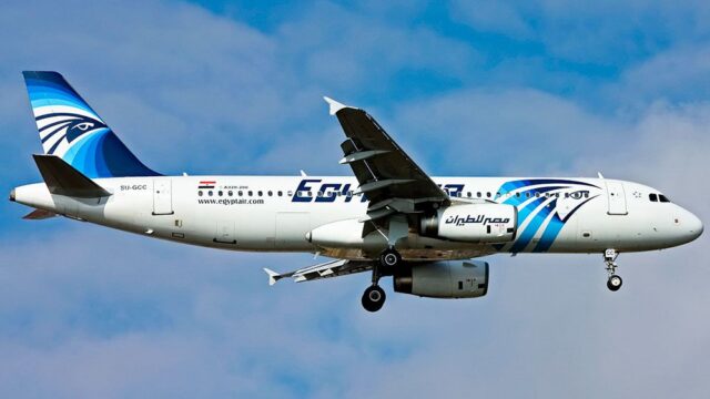 Французские эксперты назвали пожар основной причиной крушения лайнера EgyptAir над Средиземным морем