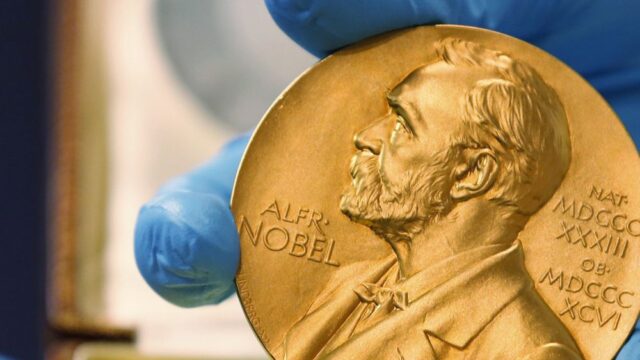 Нобелевскую премию по химии дали за криоэлектронную микроскопию