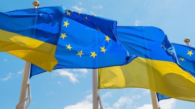 «Пройдут месяцы или годы». Готов ли Евросоюз принять Украину