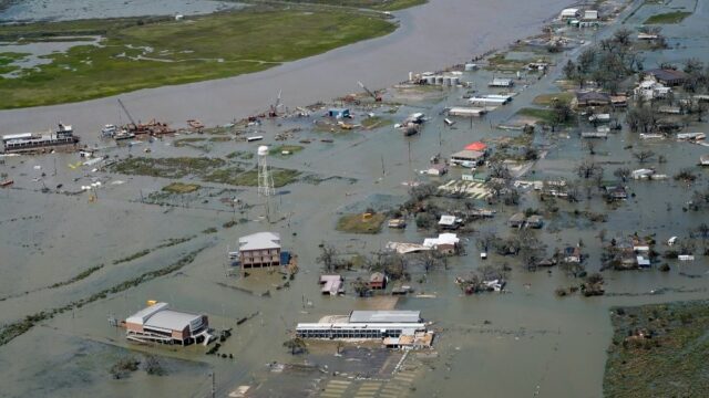 По меньшей мере шесть человек стали жертвами урагана «Лора» в Луизиане