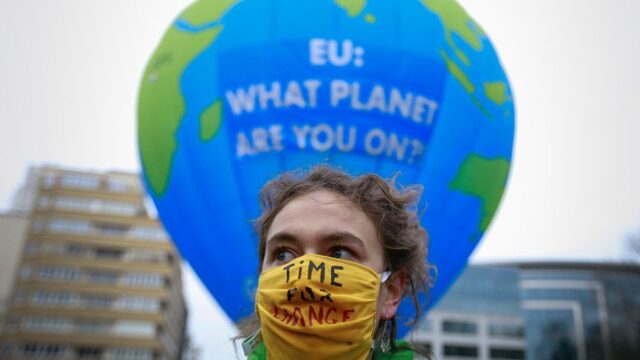 Лидеры стран ЕС договорились сократить выбросы парниковых газов на 55%