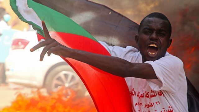 В Судане произошла попытка переворота. Премьера отправили под домашний арест