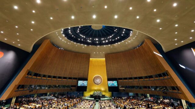 Генассамблея ООН приняла предложенную Россией резолюцию по борьбе с киберпреступностью