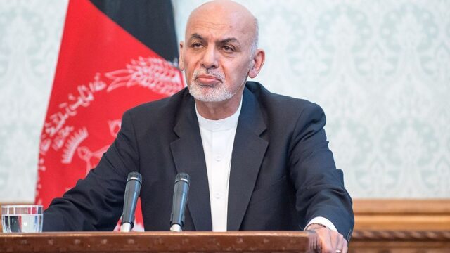 Президент Афганистана пообещал остановить кровопролитие
