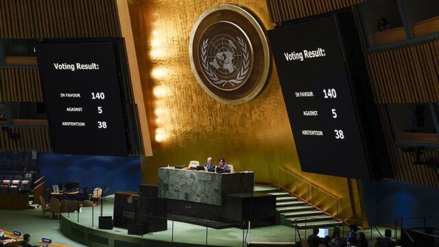 Генассамблея ООН приняла резолюцию по гуманитарной ситуации на Украине