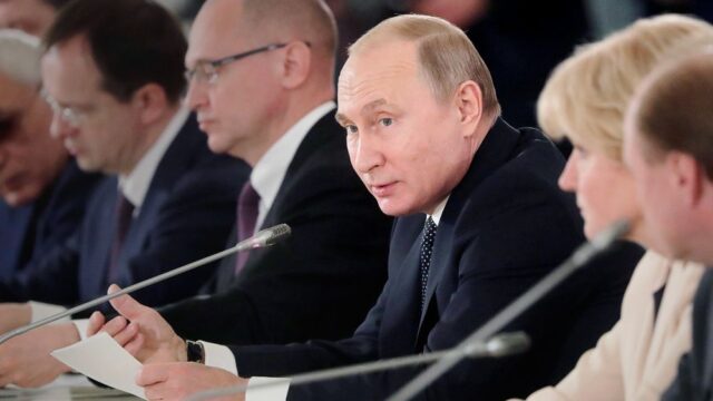 Путин: из «трех китов» рэпа больше всего беспокоят наркотики, это прямой путь к деградации нации