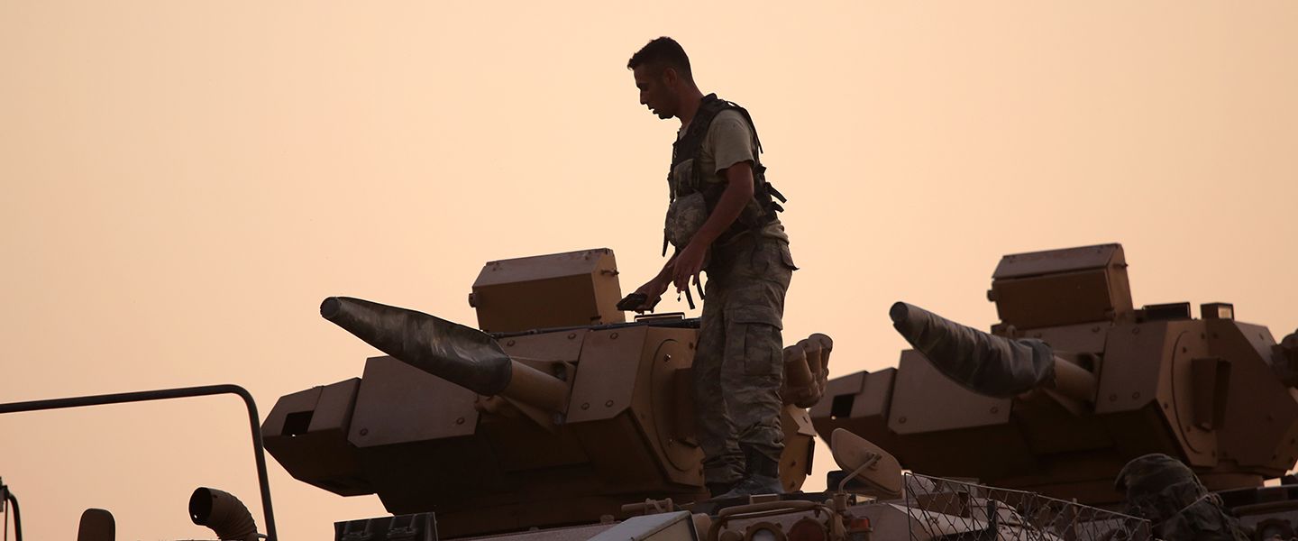 «Быстрая зачистка». Зачем Турция проводит военную операцию против курдов