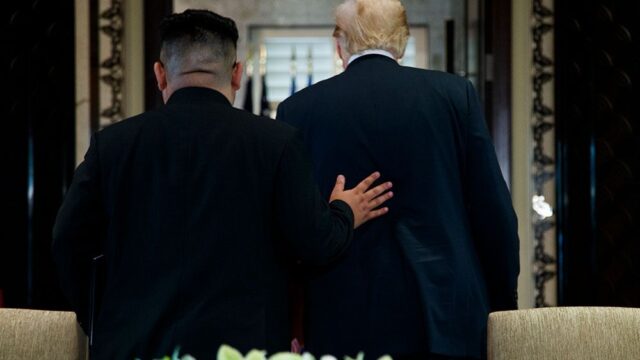 Первая встреча Дональда Трампа и Ким Чен Ына: галерея