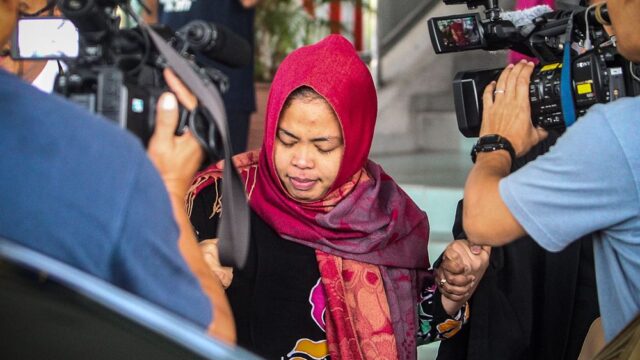 Суд в Малайзии освободил из-под стражи одну из обвиняемых в убийстве брата Ким Чен Ына