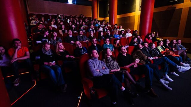 В Москве нашелся один кинотеатр, который начал показывать «Смерть Сталина»