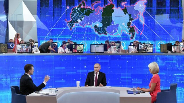 Кремль отказался от проведения прямой линии с Путиным в этом году