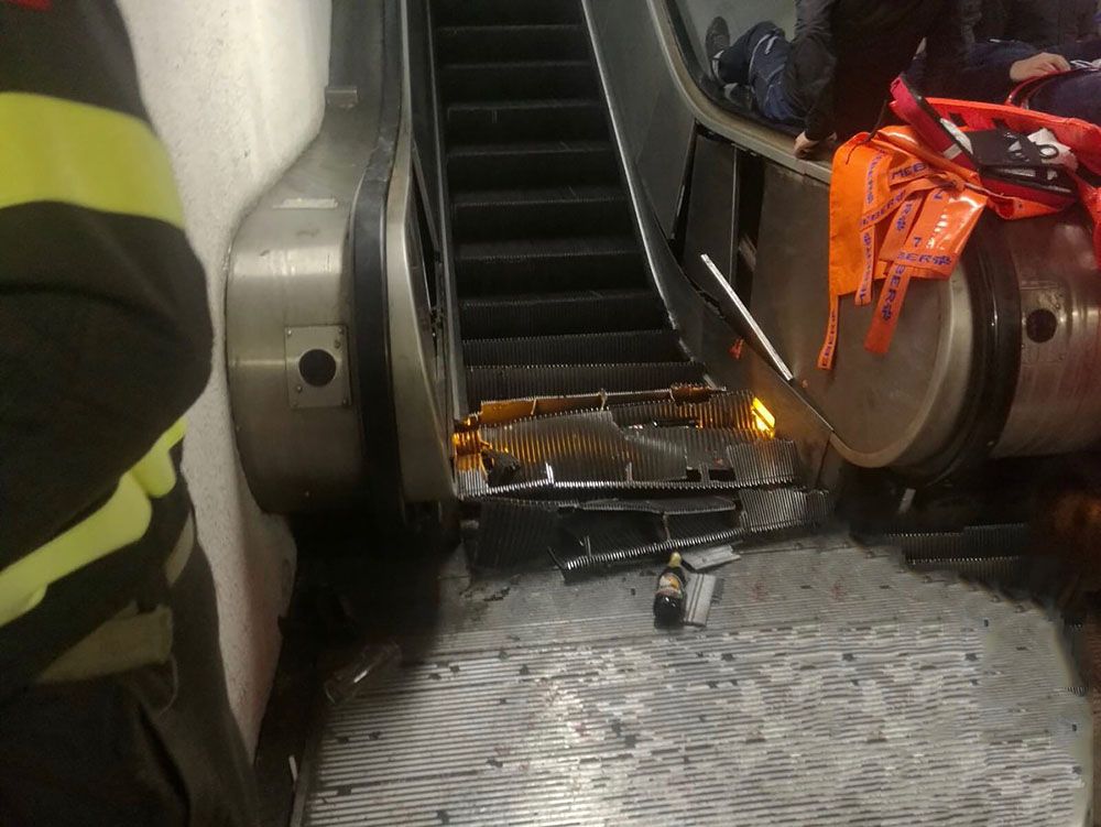 Болельщики ЦСКА пострадали при обрушении эскалатора в римском метро