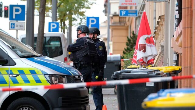В немецком городе Галле у синагоги произошла стрельба, есть погибшие