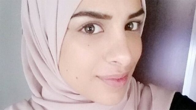 В Швеции мусульманка, чье собеседование прервали из-за отказа от рукопожатия, выиграла дело о дискриминации