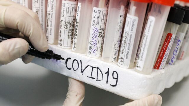В России продолжается рост заболеваемости коронавирусом. За сутки 177 282 новых случая