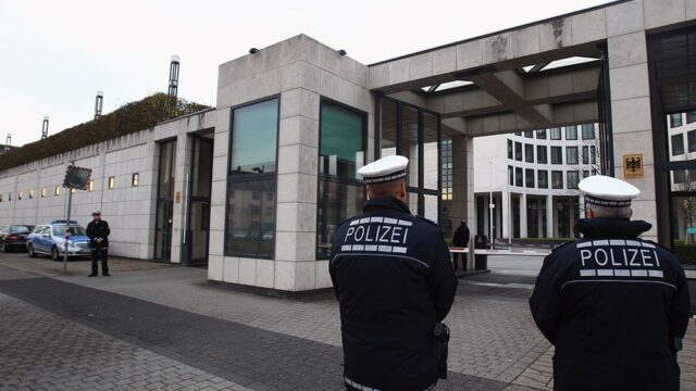 В Германии предъявили обвинения в пытках и убийствах двум сотрудникам сирийских спецслужб