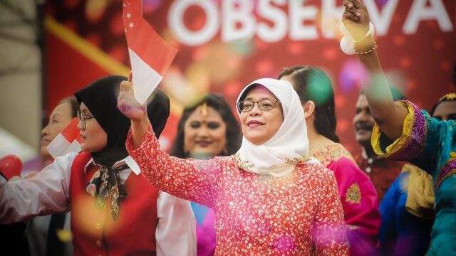 Президентом Сингапура впервые стала женщина