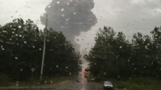 В Красноярском крае произошли новые взрывы на складе боеприпасов, есть пострадавшие