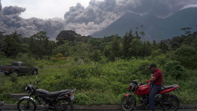 В Гватемале жертвами извержения вулкана стали не меньше 70 человек