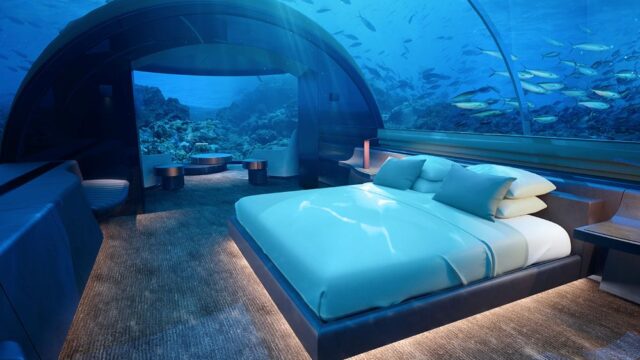 На Мальдивских островах открыли первую в мире подводную гостиницу