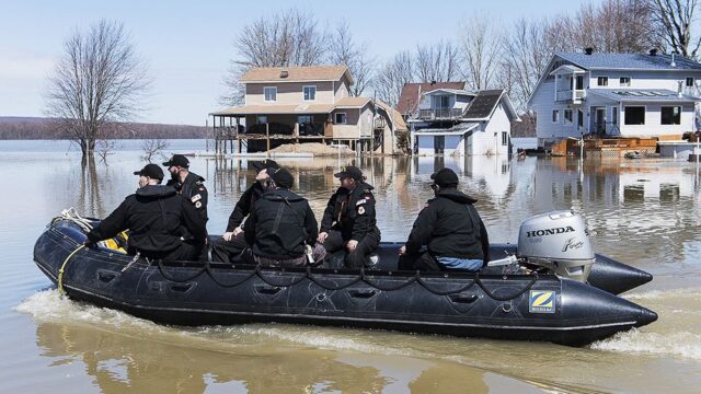 Из-за наводнения в Квебеке затопило больше 2,5 тысяч домов