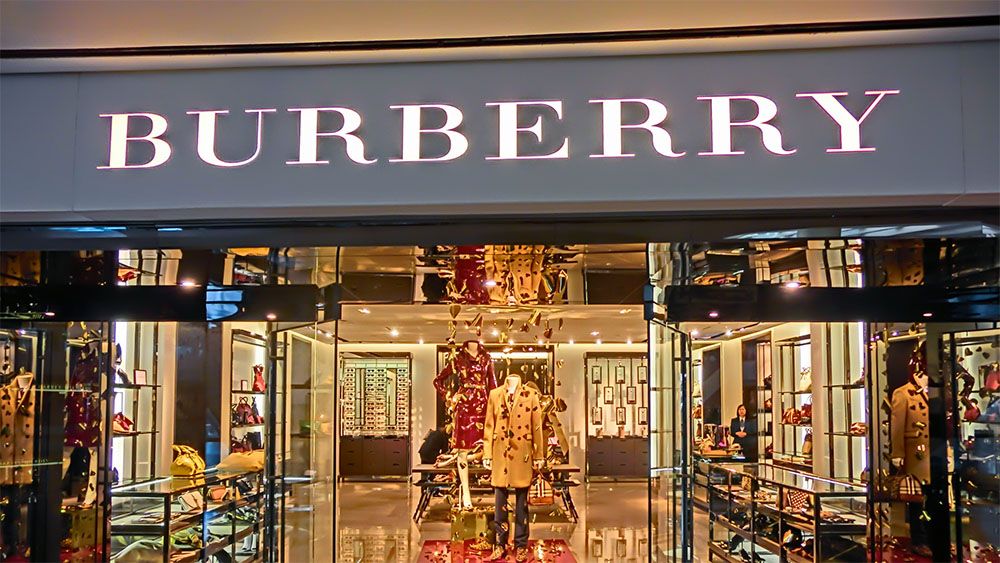 Burberry 32