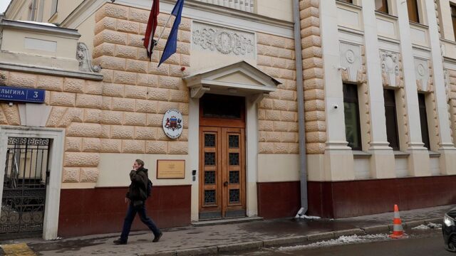 Россия объявила об ответной высылке 10 дипломатов стран Балтии