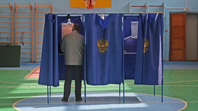 На выборах в Мосгордуму в 19 округах из 45 лидируют кандидаты от системной оппозиции