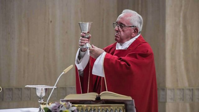 Папа Римский: секс — дар Божий, никаких табу