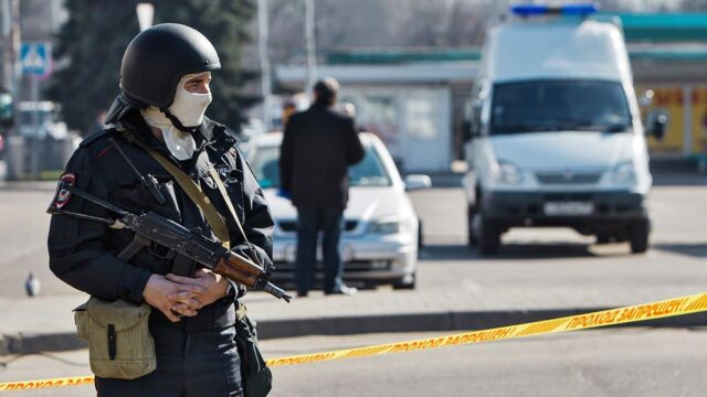 Ъ: ФСБ ищет сообщников московского школьника, которого арестовали за изготовление бомбы