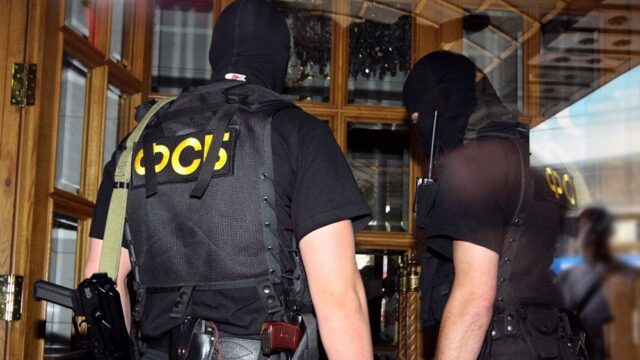 В офис правозащитной организации «Правовая инициатива» в Москве пришли сотрудники ФСБ