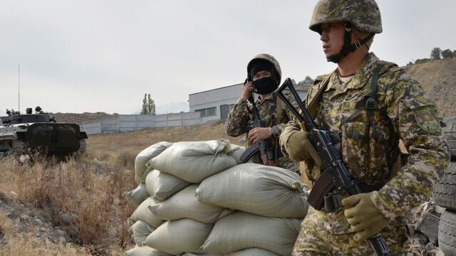 В Бишкеке объявили о гибели трех силовиков в конфликте с Таджикистаном