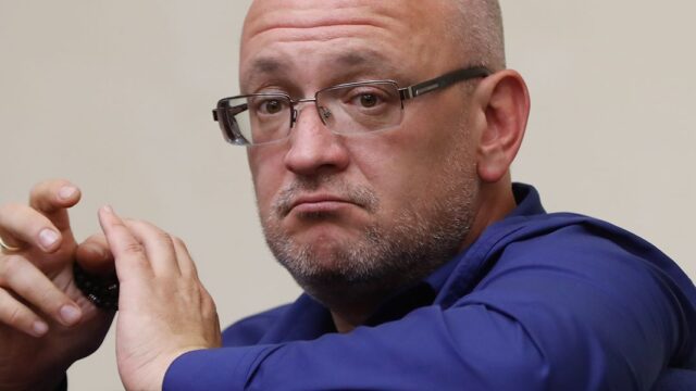 В Петербурге задержали депутата Максима Резника по делу о наркотиках