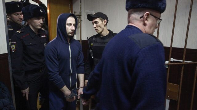 Суд в Москве арестовал обвиняемого в похищении картины Куинджи