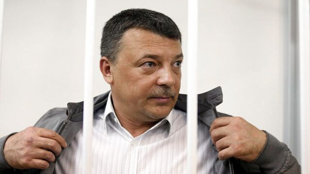 ТАСС: осужденному за коррупцию бывшему начальнику управления СКР Михаилу Максименко предъявили новое обвинение