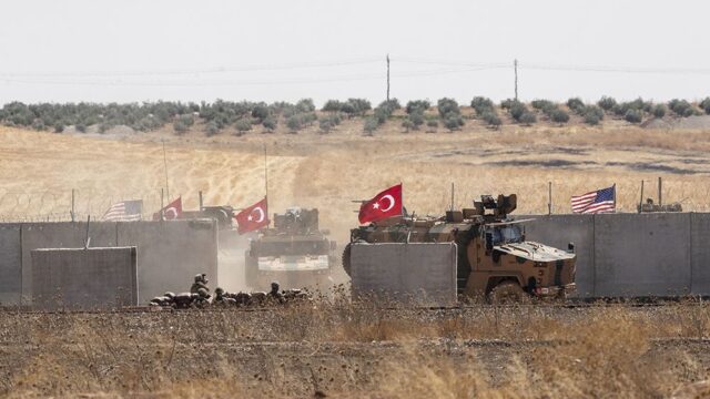 Турция начала перебрасывать свои войска в Сирию